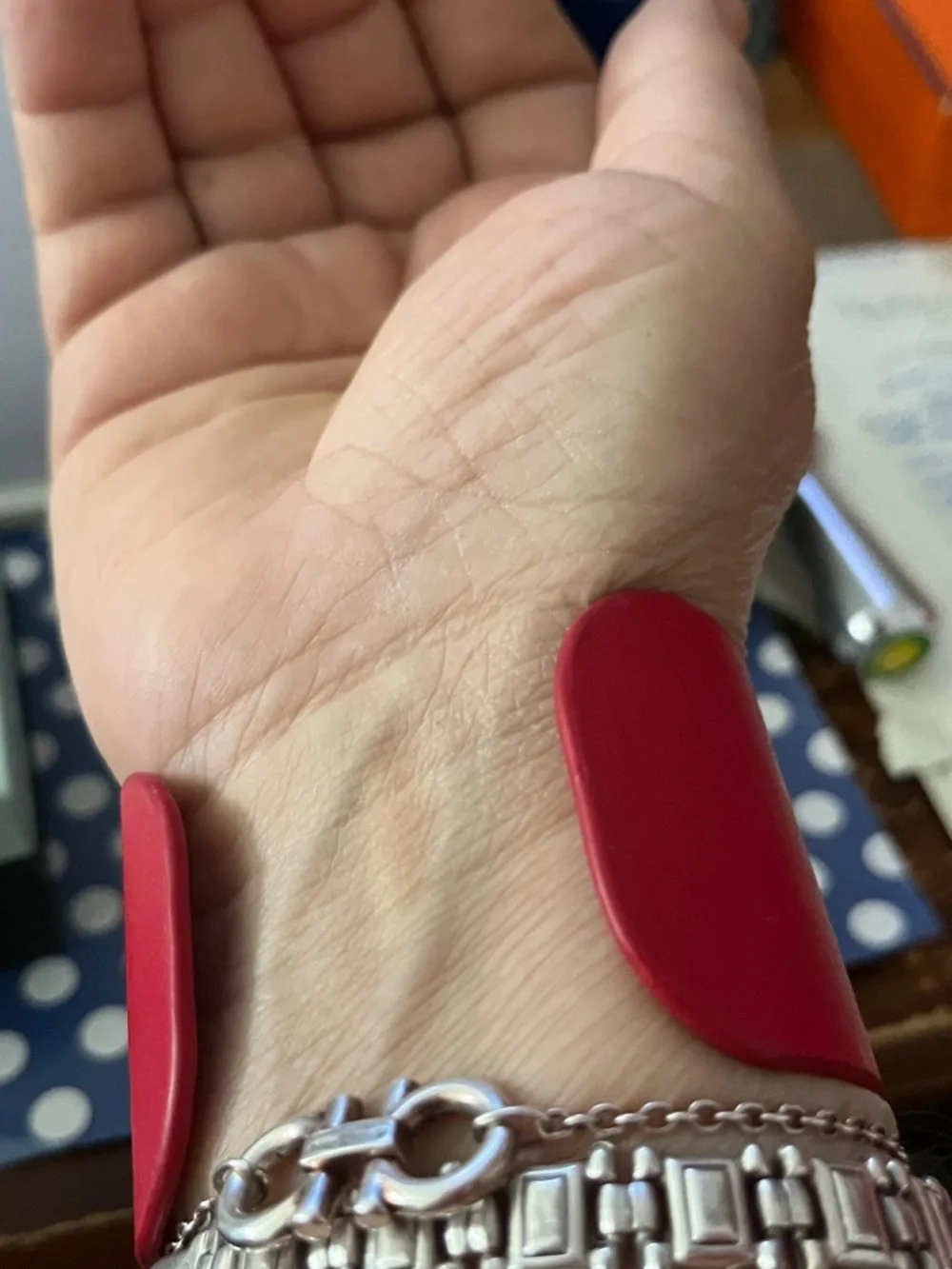 NWOT Red Leather-like Bee Pearl Accent Cuff Bracelet - Picture 8 of 9